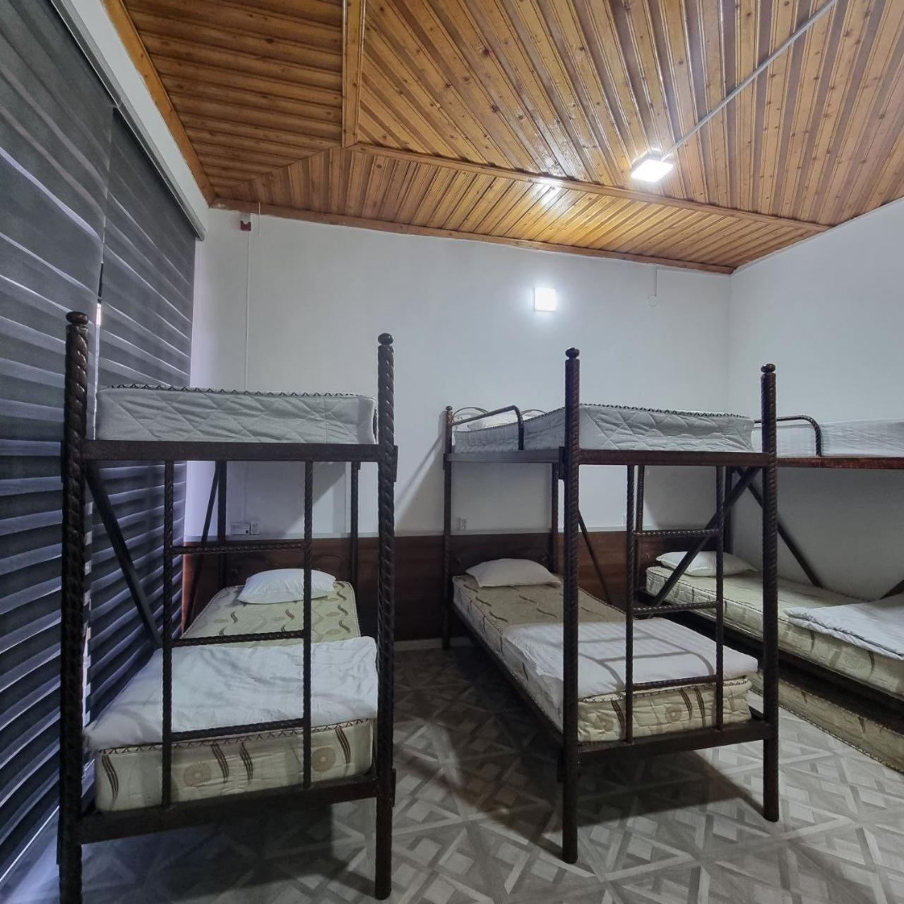 Sim-Sim Hostel & Backpackers ซามาร์คันด์ ภายนอก รูปภาพ
